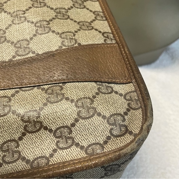 Authentic Vintage Gucci Bag - Picture 14 of 15